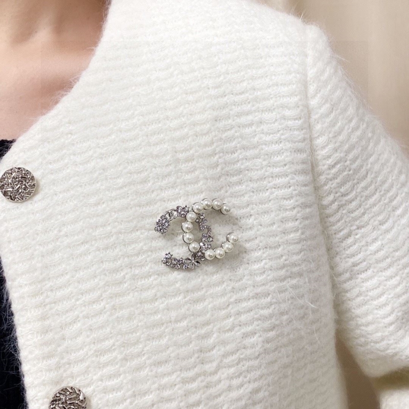Ch**el brooches